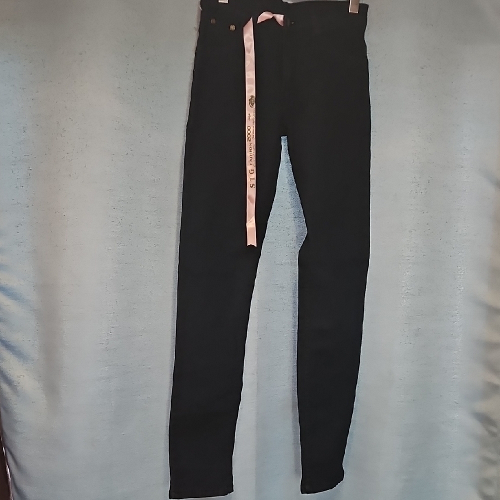 NWOT STG Dark Blue Straight Leg Jeans with Pink Detail